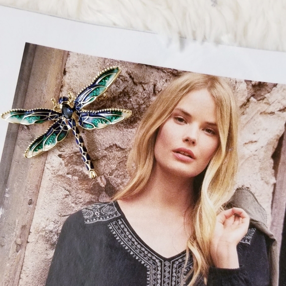 18K Gold Rhinestone Dragonfly Brooch - Picture 6 of 15